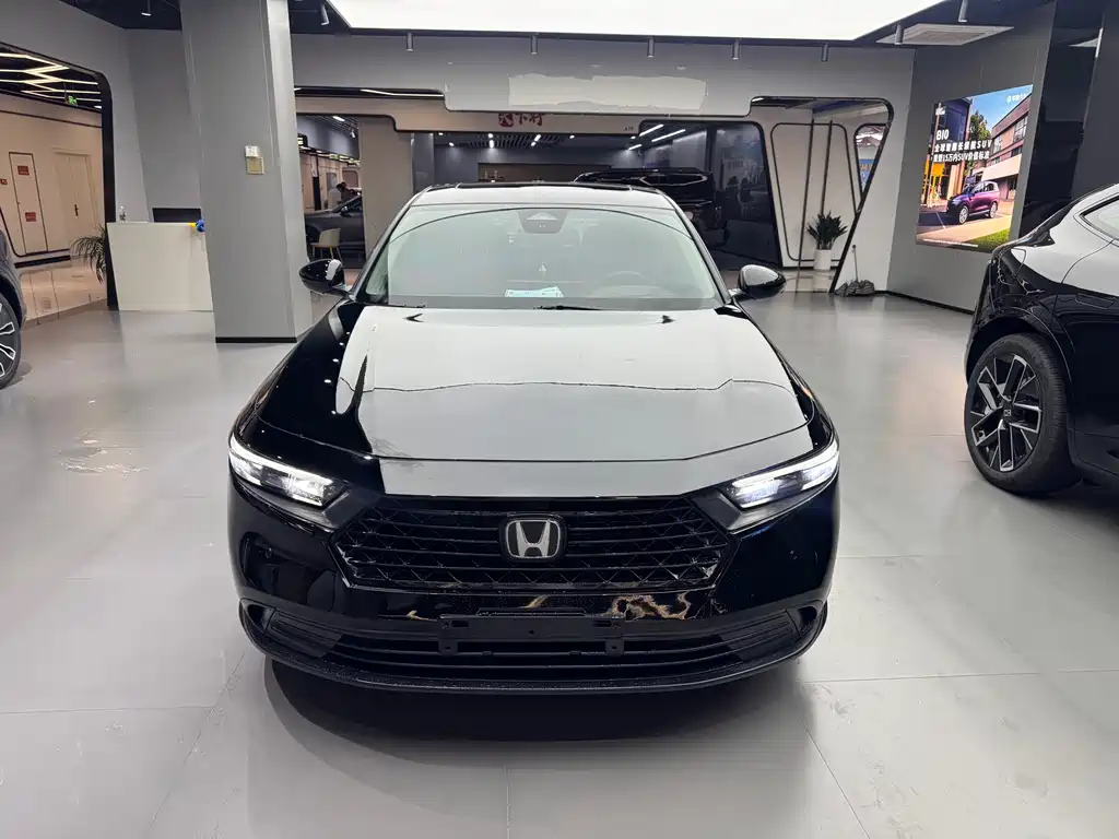 Honda Accord 2023 260TURBO Smart