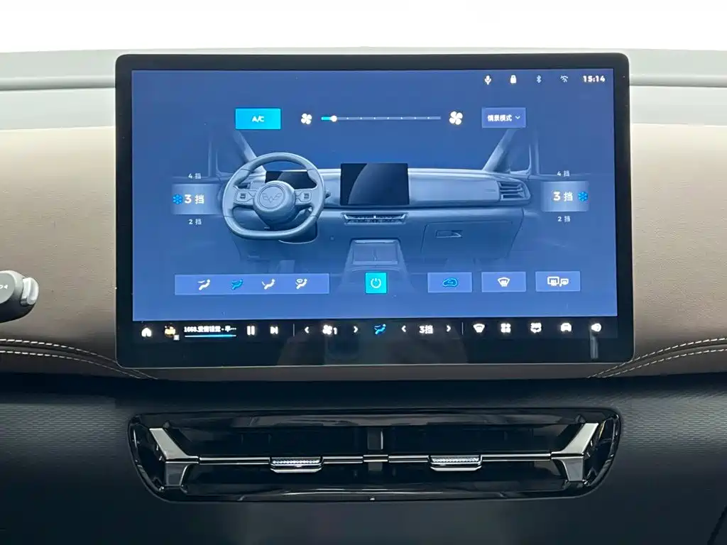 Wuling Xingguang 730 New Energy — миниатюра 25