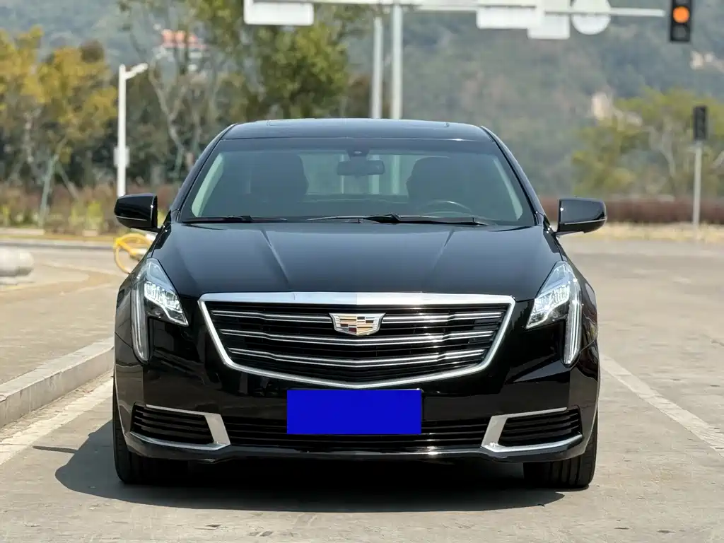 Cadillac XTS