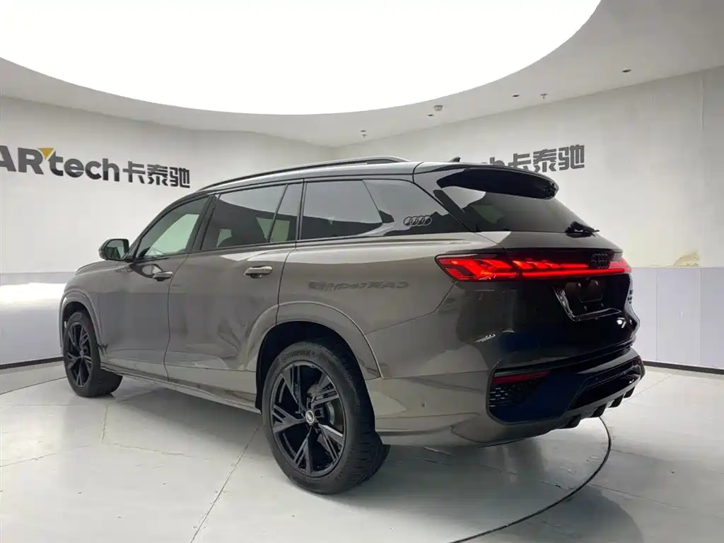 Audi Q6 2023 50 TFSI quattro edition one