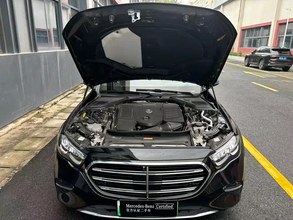 Mercedes-Benz E-Class E 2024 E 350 e L
