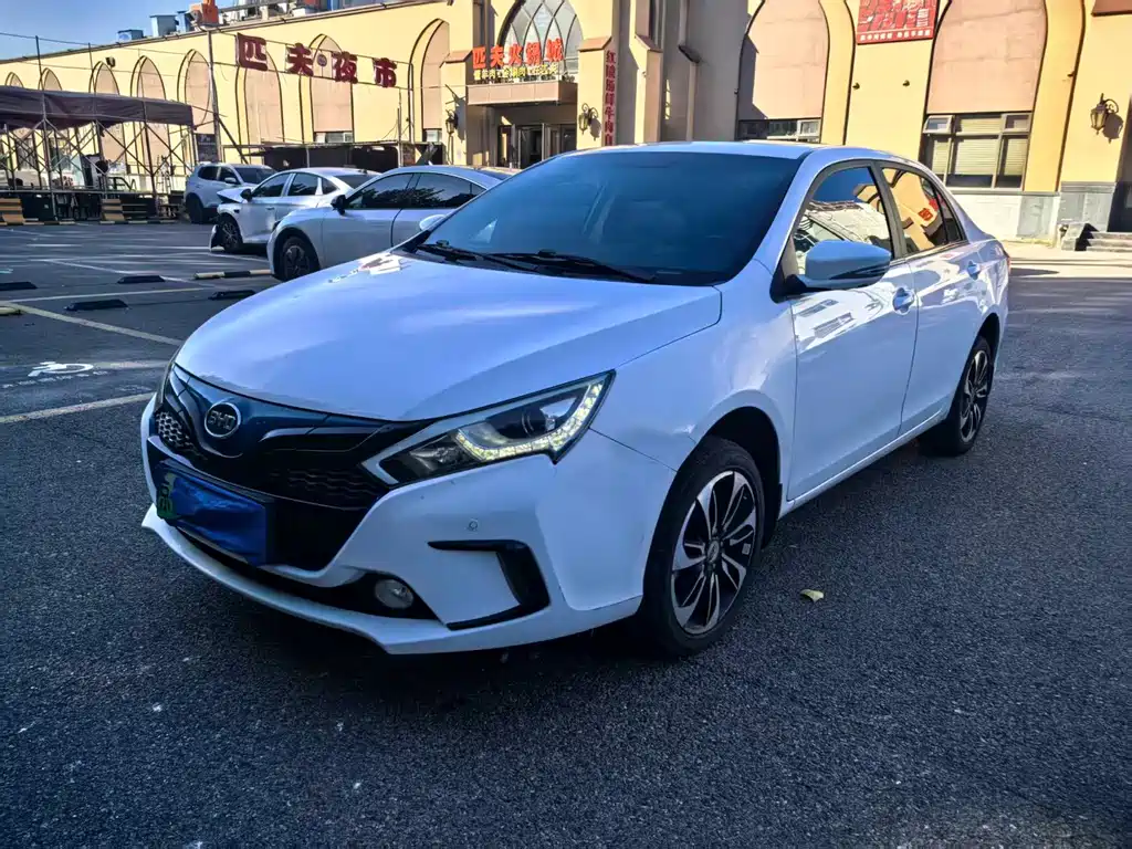 BYD Qin NEV