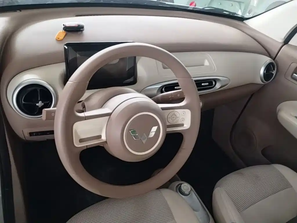 Wuling Mini EV MINIEV 2025