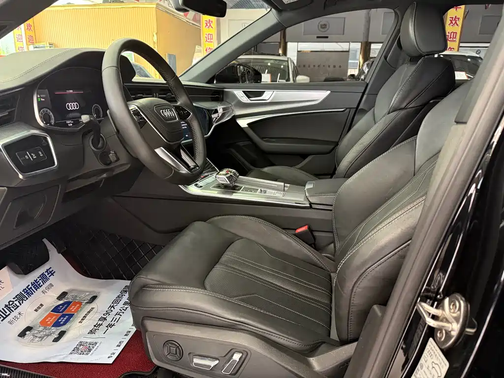 Audi A6L 2022 55 TFSI e quattro