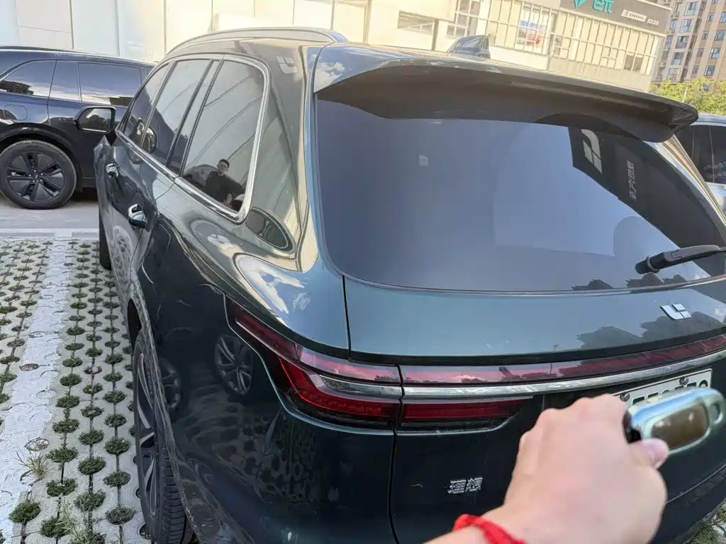Li Auto Li ONE — миниатюра 3