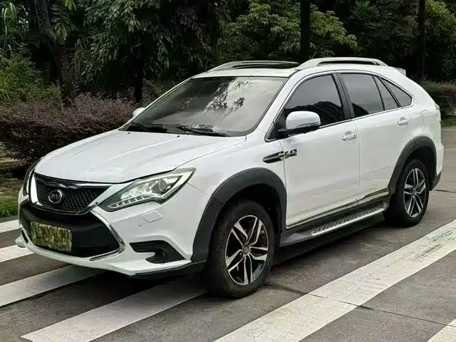 2015 BYD Tang