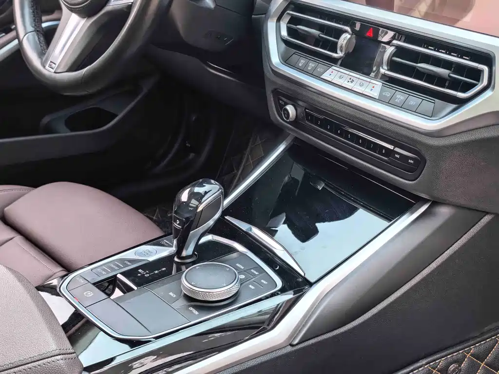 BMW 3 Series — миниатюра 19