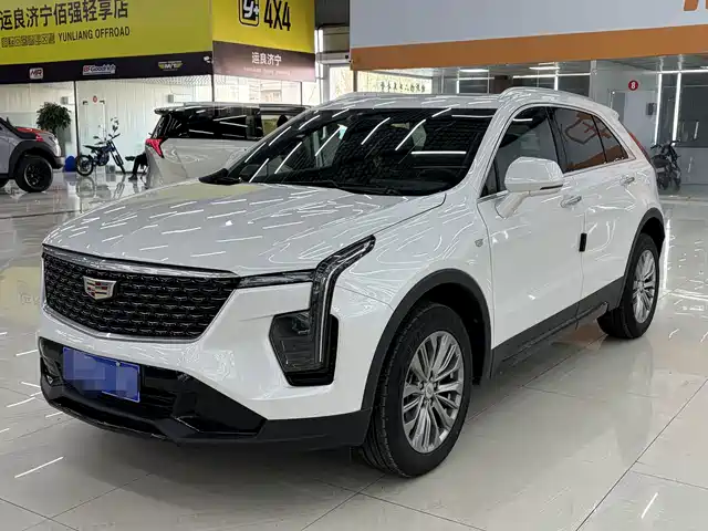 Cadillac XT4
