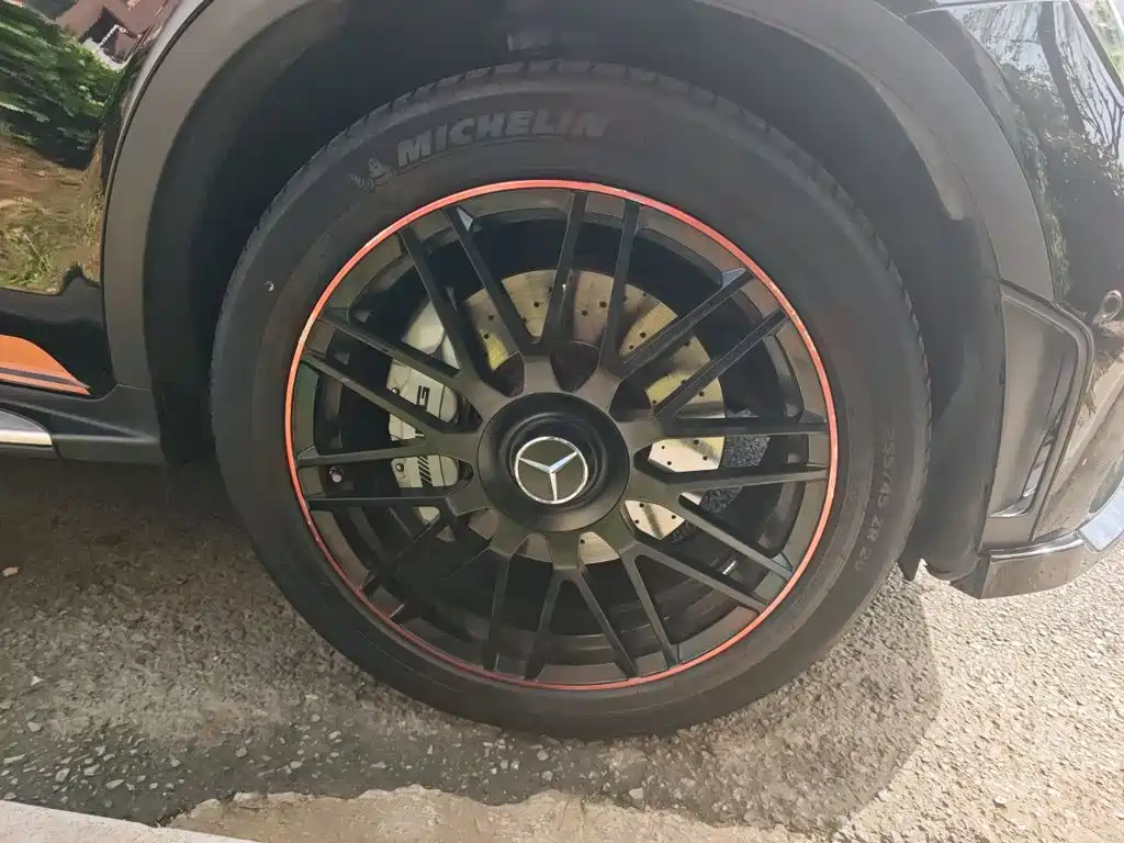 Mercedes-Benz GLC AMG — миниатюра 8