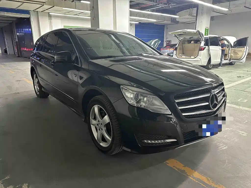 Mercedes-Benz R 2015 R 400 4MATIC
