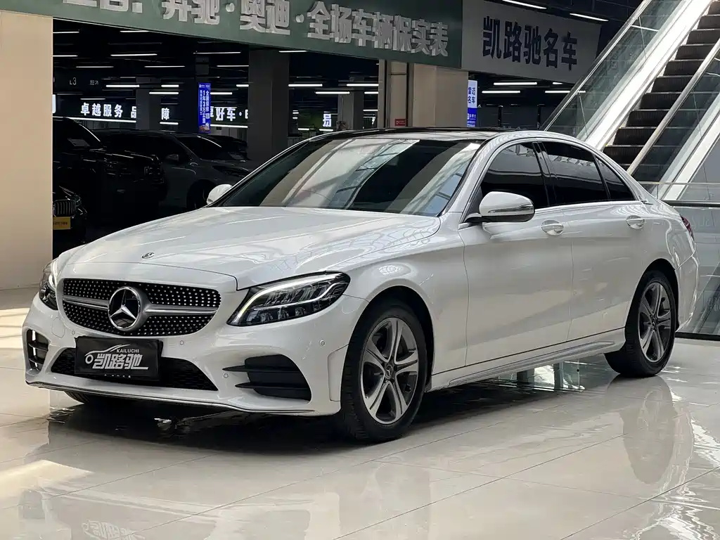 Mercedes-Benz C-Class 2019