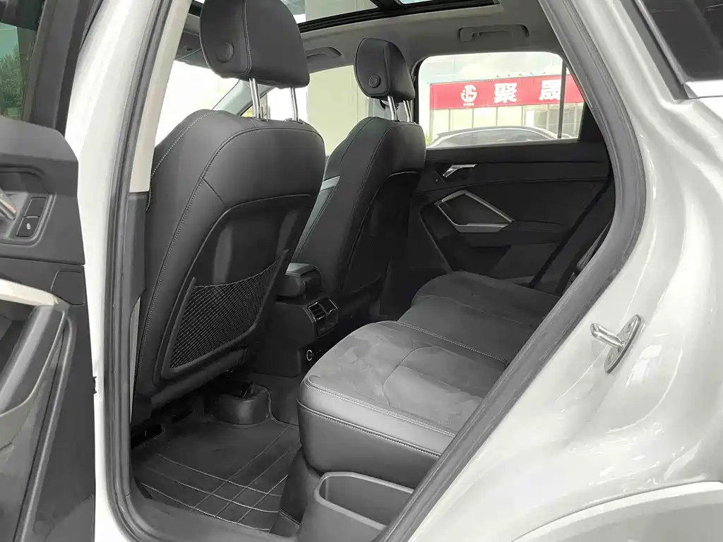 Audi Q3 2022 35 TFSI Fashion