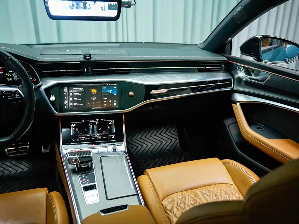 Audi A7L — миниатюра 7