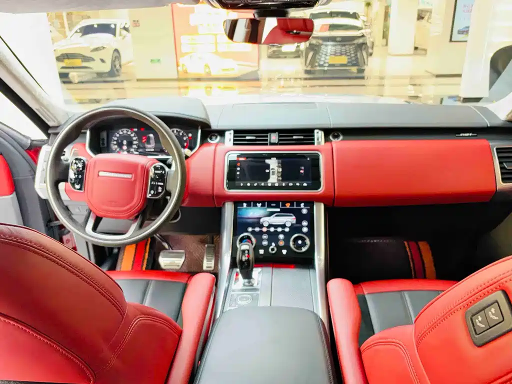 Land Rover Range Rover Sport 2021 3.0 L6 HST