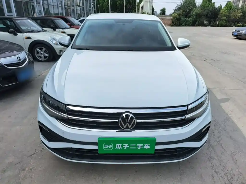 Volkswagen Bora 2023 200TSI DSG