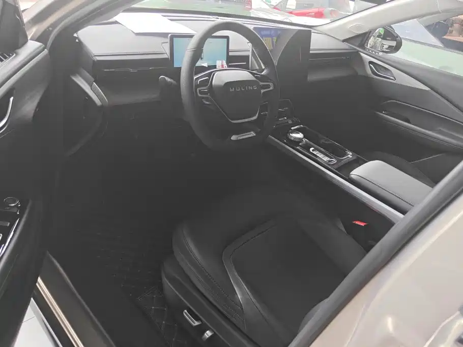 Wuling Xingguang — миниатюра 9
