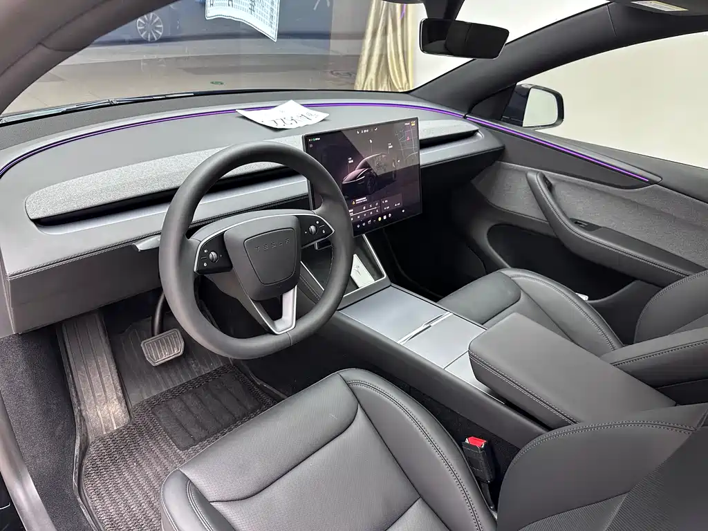 Tesla Model Y — фотографии объявления, Фото 13