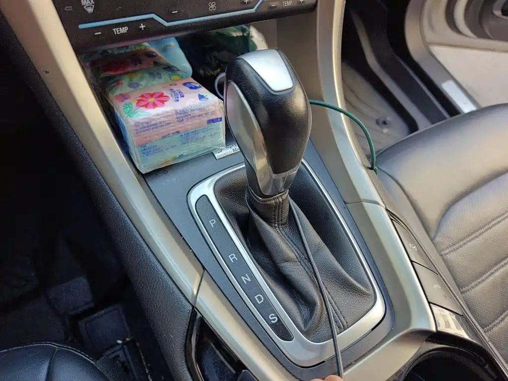 Ford Mondeo — миниатюра 16