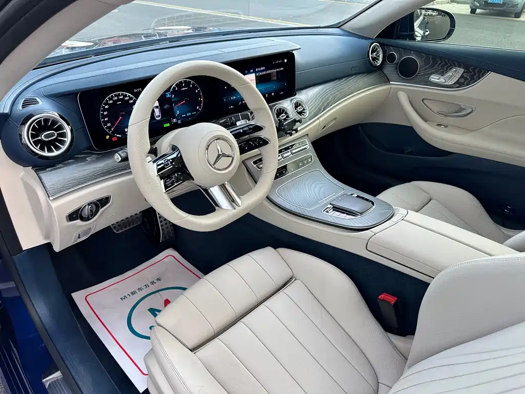 MERCEDES-BENZ E CLASS