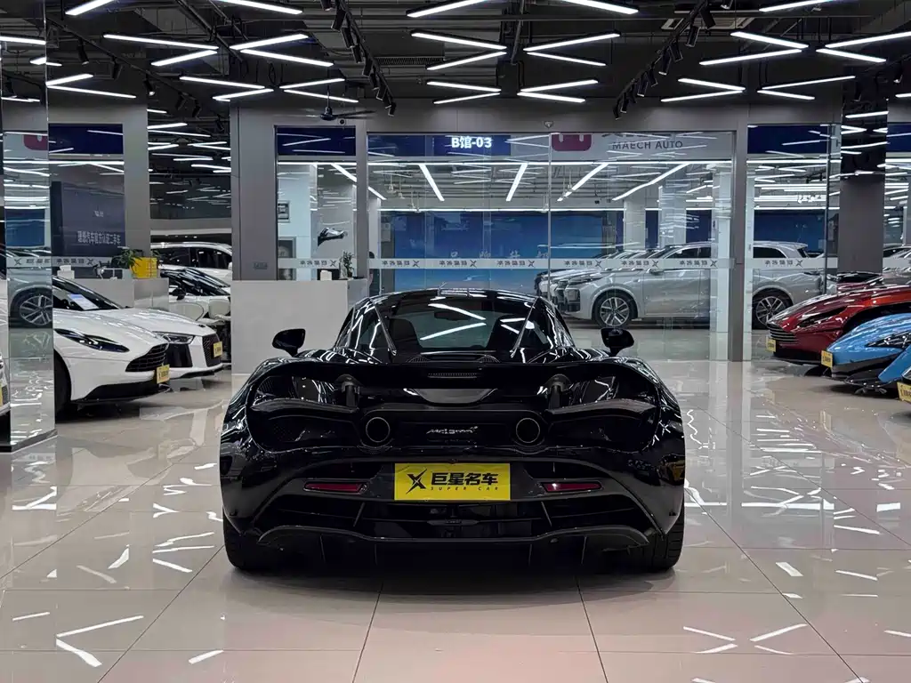 McLaren 720S — миниатюра 8