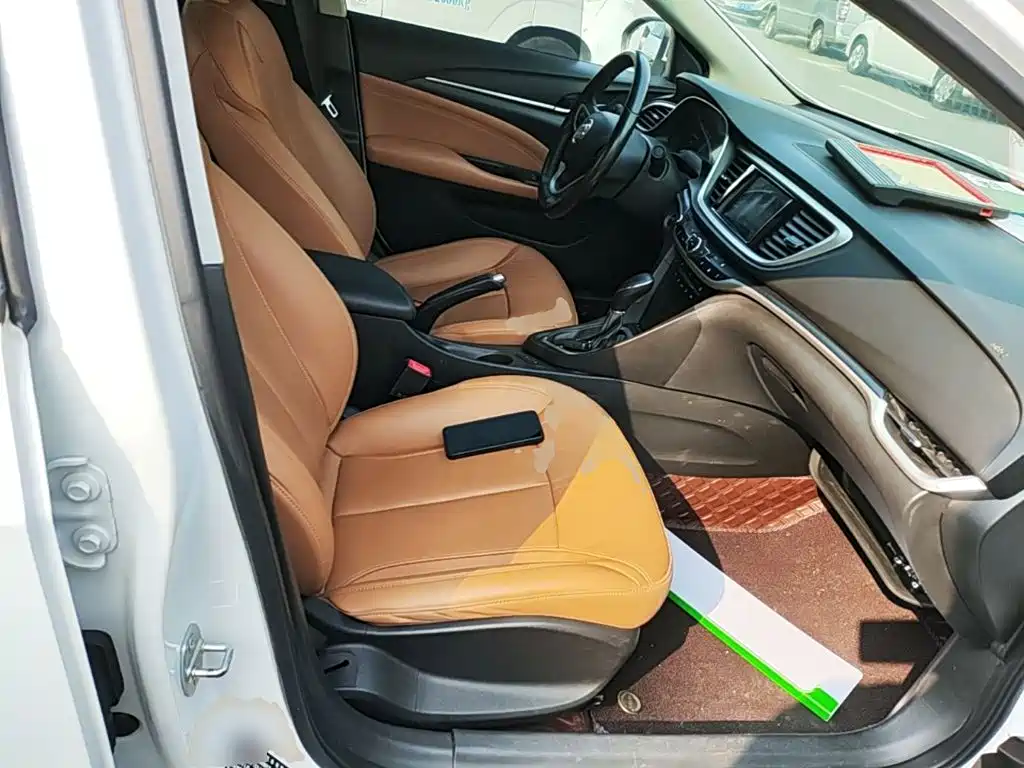 Buick Excelle — миниатюра 25