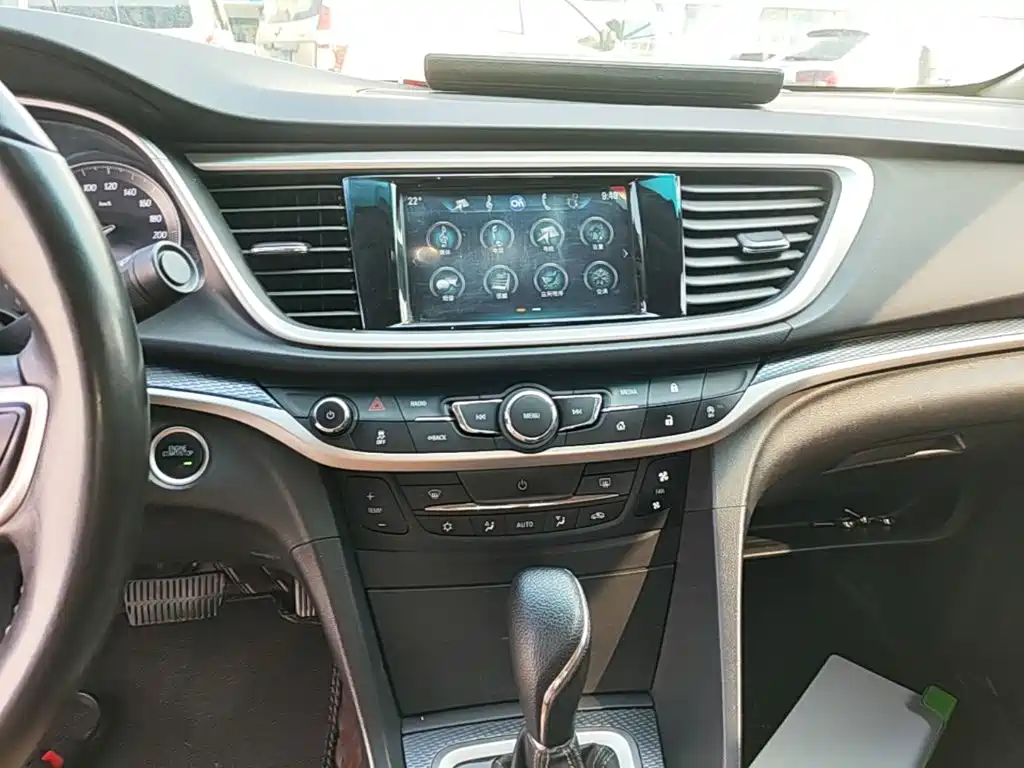 Buick Excelle — миниатюра 13