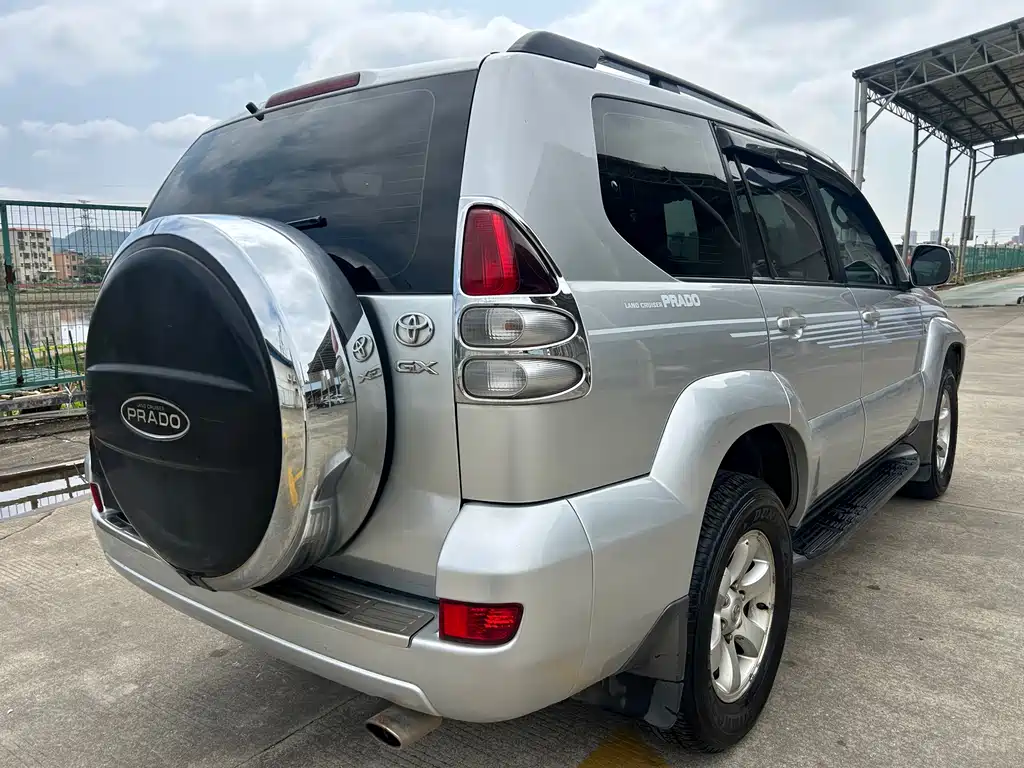 Toyota Prado (Import) — миниатюра 8