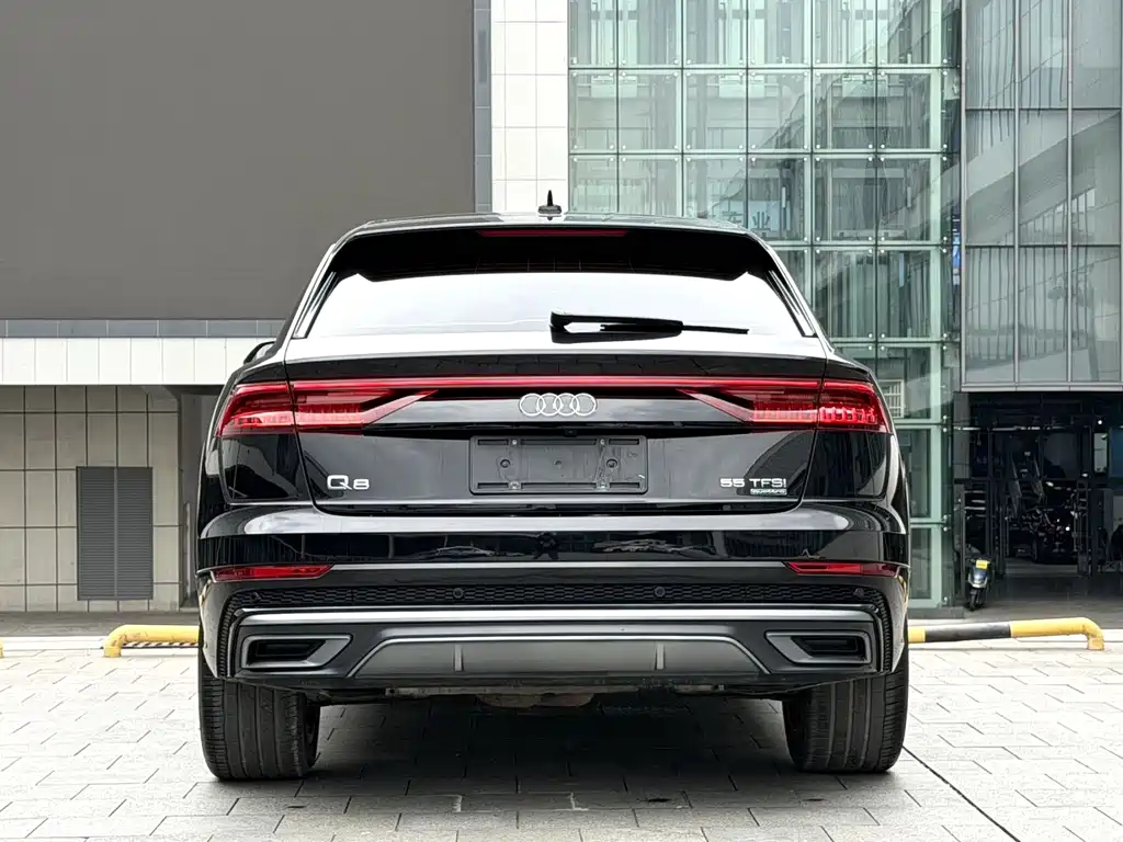 Audi Q8 2019 55 TFSI