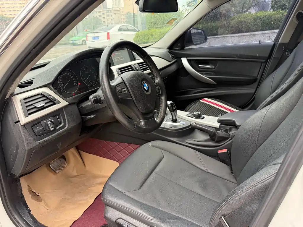 BMW 3 Series — миниатюра 7