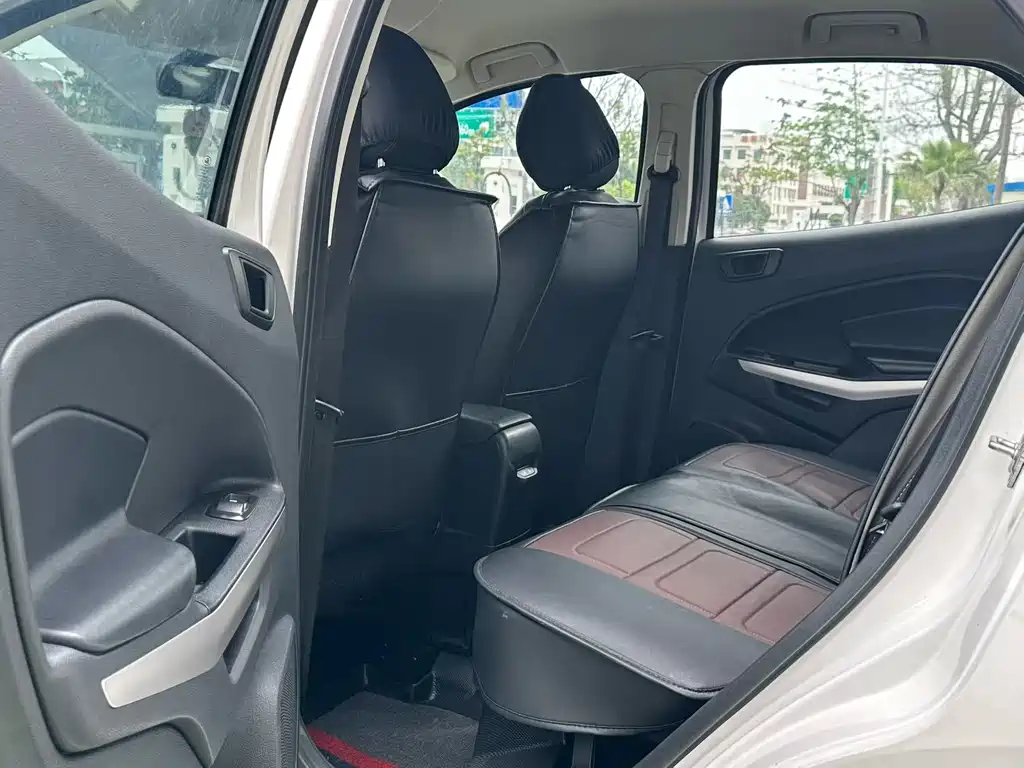 Ford Ecosport — миниатюра 6