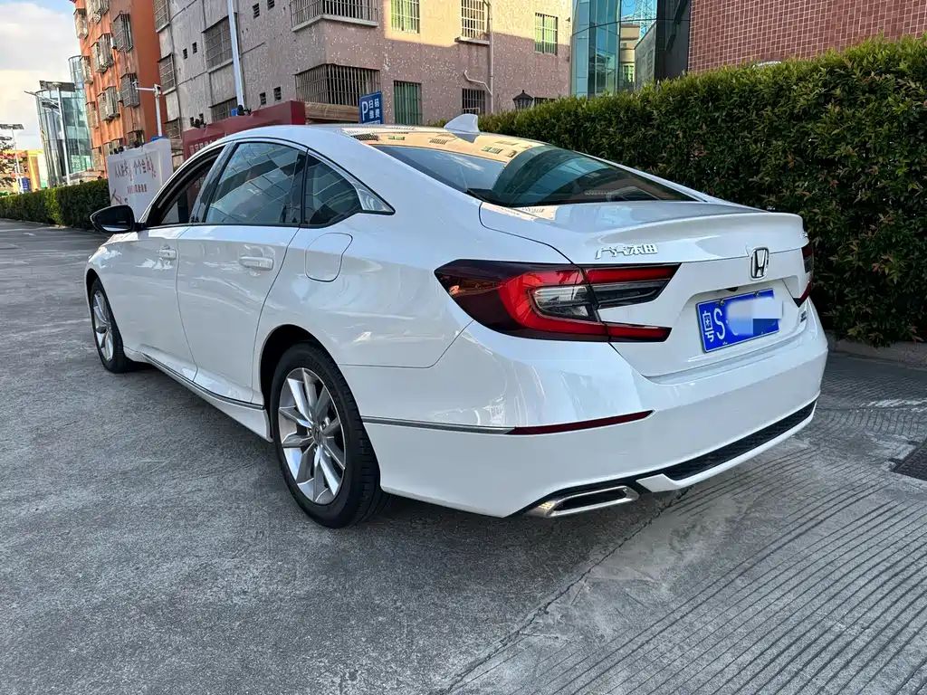 Honda Accord — миниатюра 4