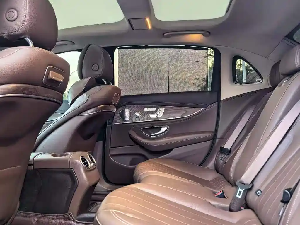 Mercedes-Benz E-Class E 2019 E 300 L Luxury