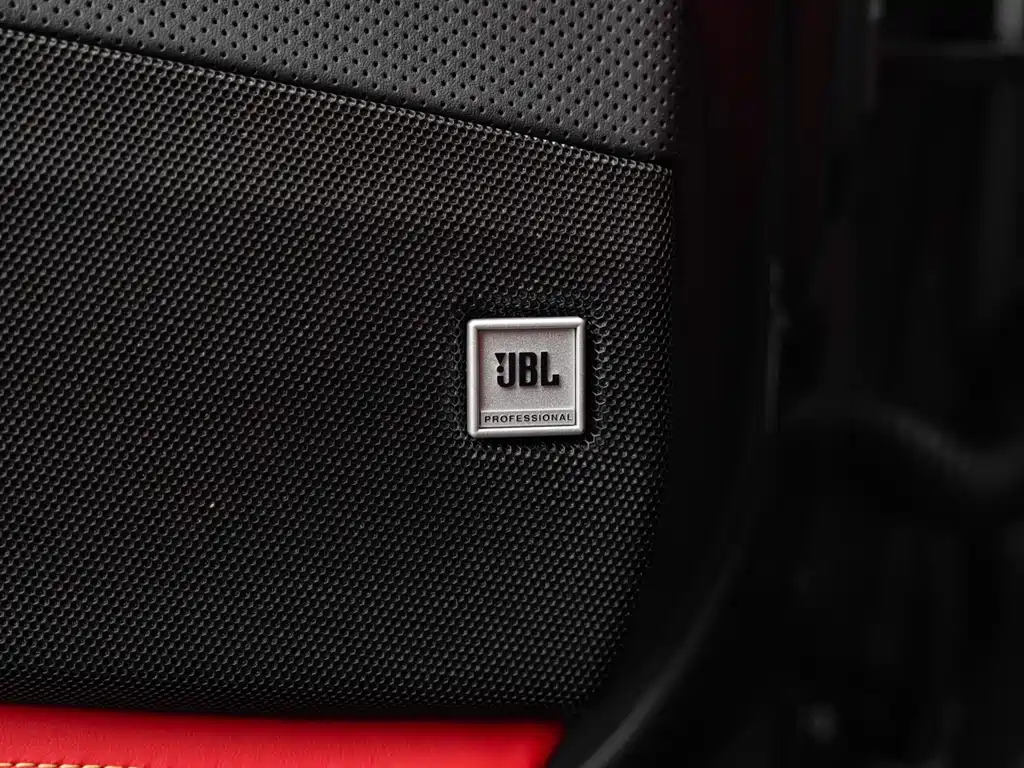 Ferrari 812 — миниатюра 19