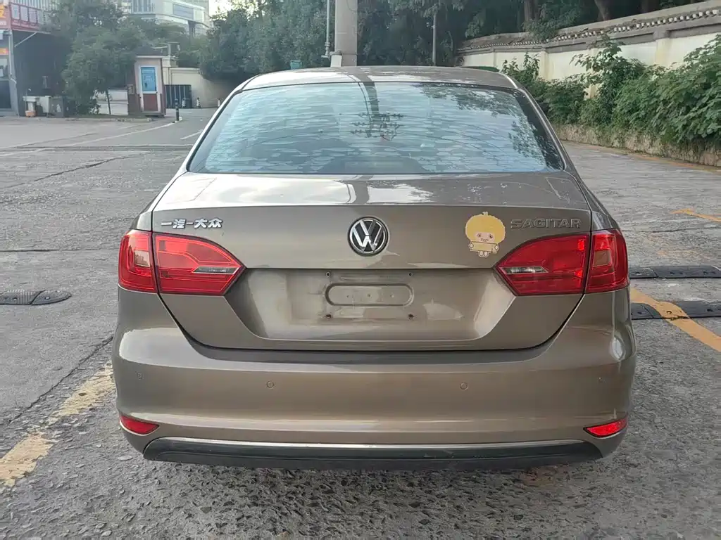 Volkswagen Sagitar — миниатюра 11