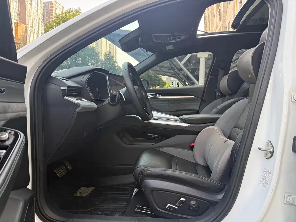 GEELY AUTOMOBILE XINGRUI