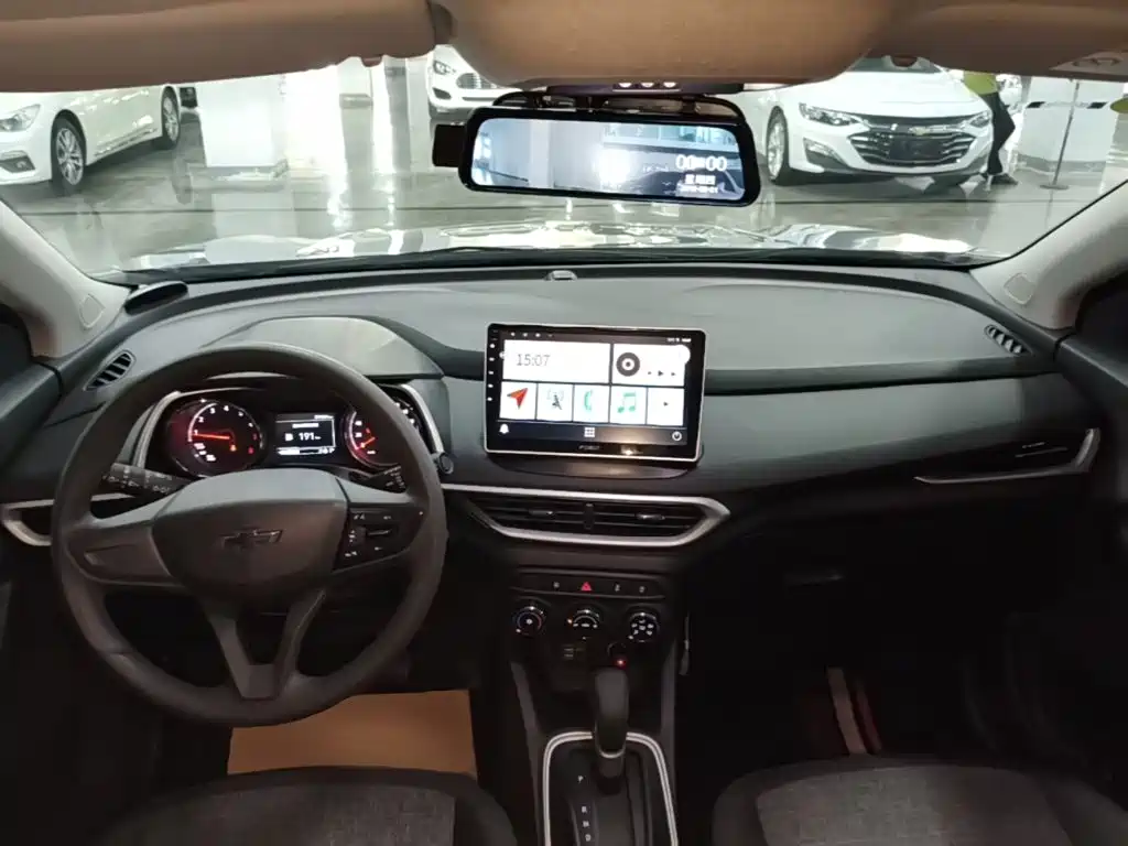 Chevrolet Trax — миниатюра 10