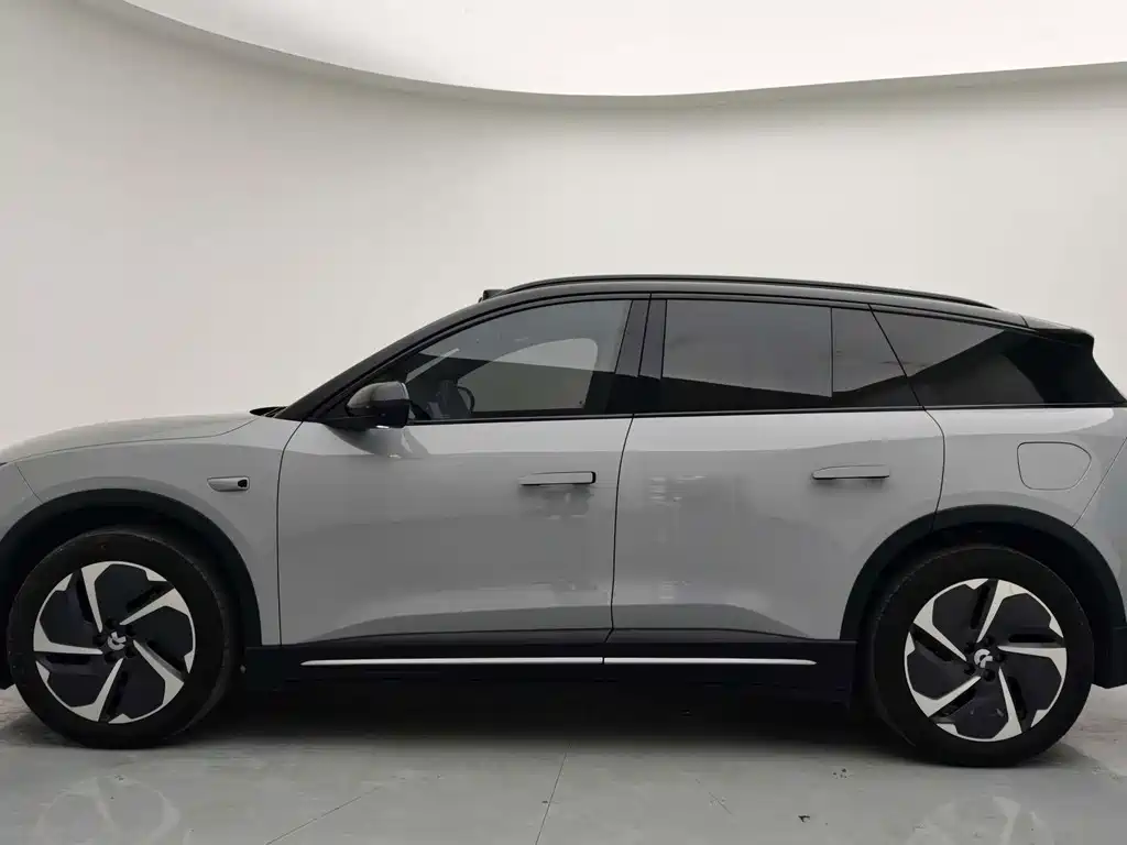 NIO ES6 — миниатюра 3