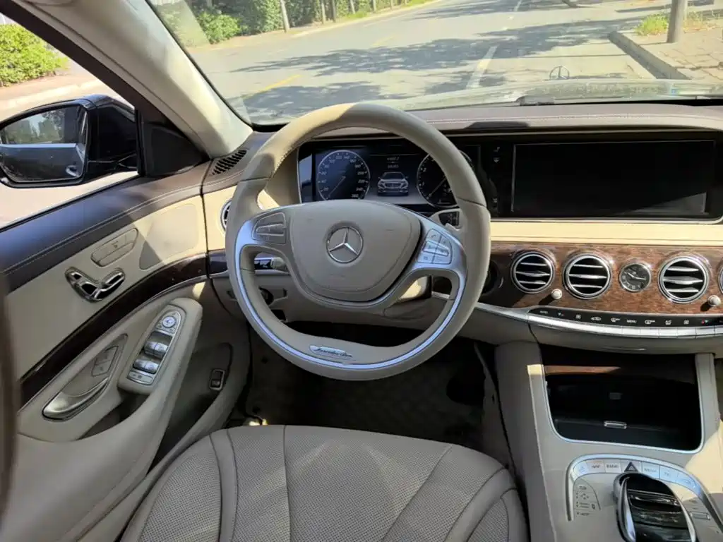 Mercedes-Benz S-Class — миниатюра 11