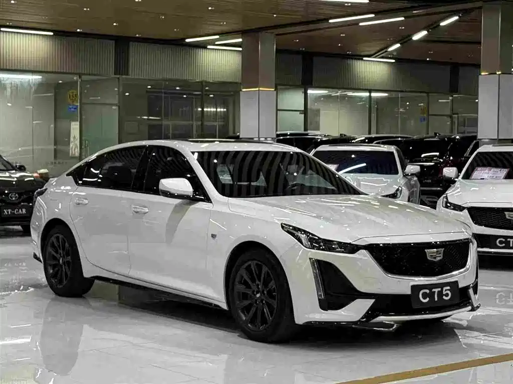 Cadillac CT5 — миниатюра 3