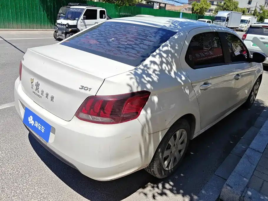 Peugeot 301 — миниатюра 3