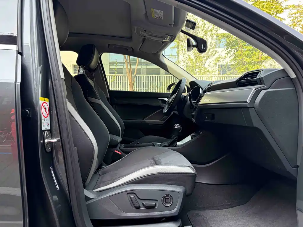 Audi Q3 — миниатюра 13