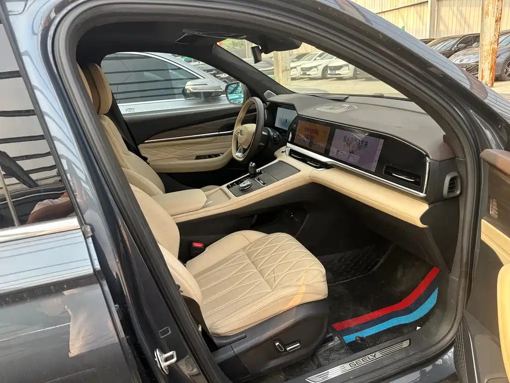 Geely Monjaro L 2025 2.0TD AT