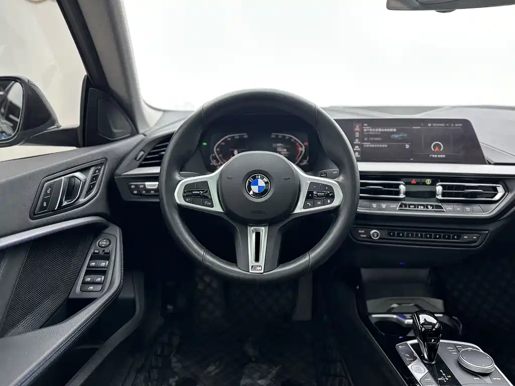 BMW 2 Series (Import) — миниатюра 11