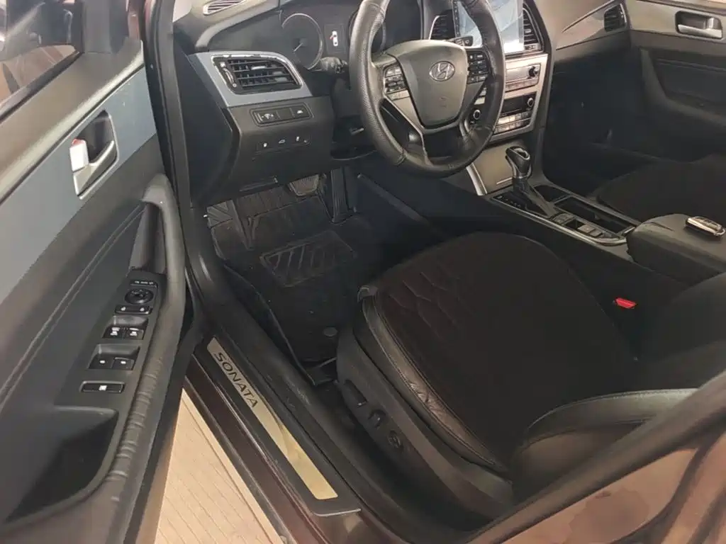 Hyundai Sonata — миниатюра 16