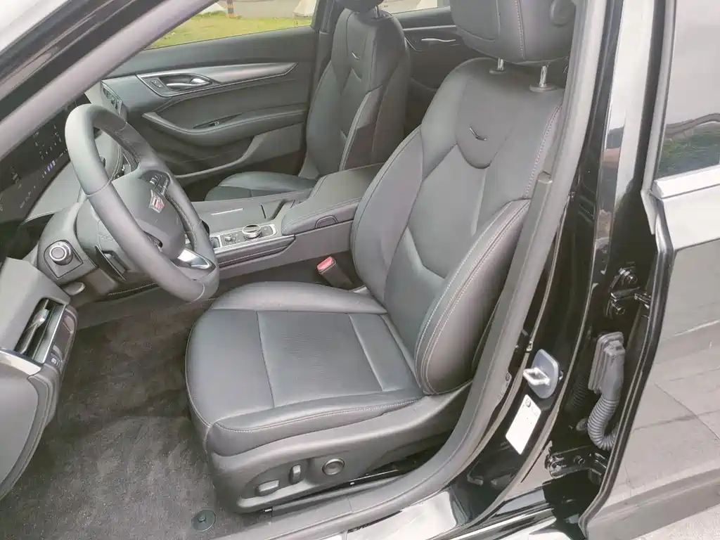 Cadillac CT5 2024 28T Luxury Pro