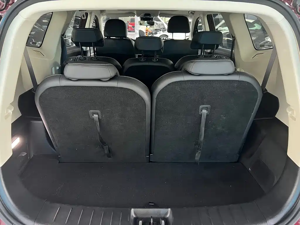Geely Haoyue — миниатюра 15