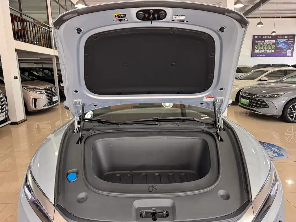 BYD Han L - фото 17