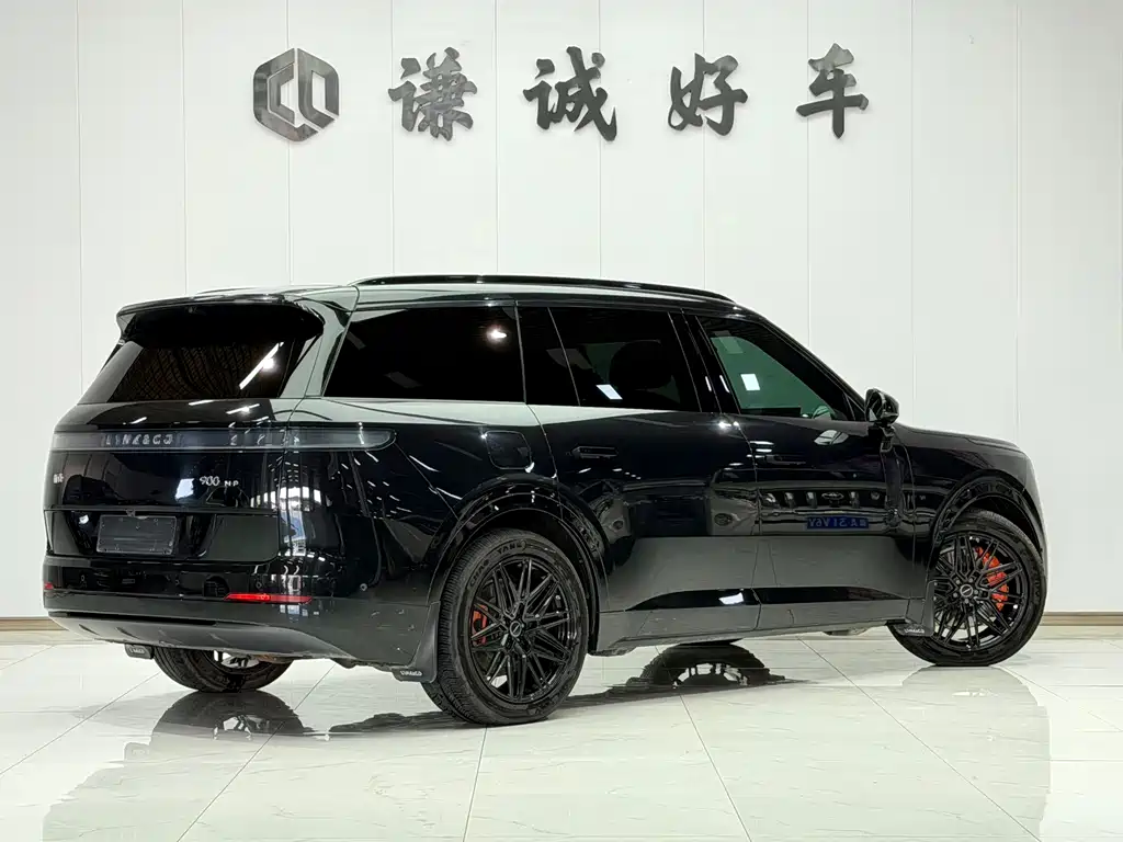 Lynk & Co 900 — миниатюра 5