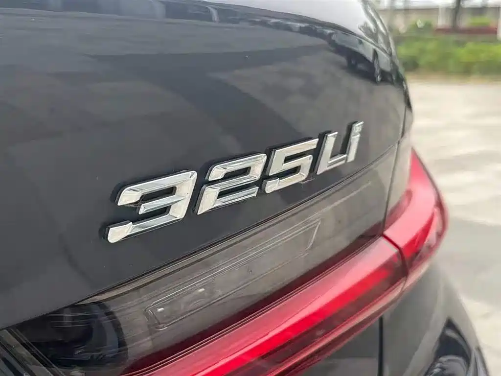 BMW 3 Series — миниатюра 22