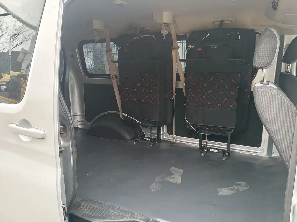 CHANGAN CHANGAN RUIXING M60